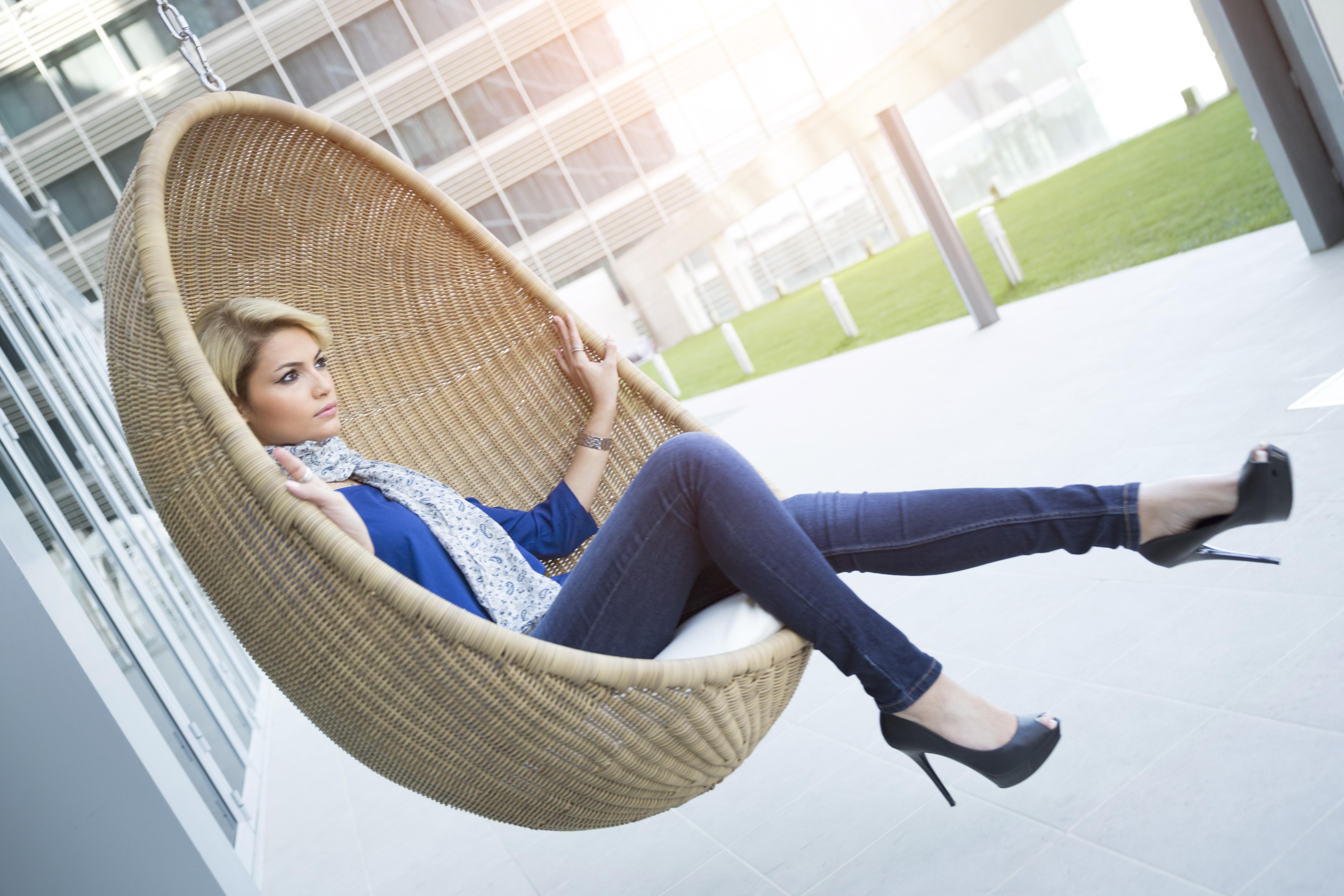 Novotel Abu Dhabi Al Bustan Esterno foto The word "fashion" in the sentence "fashion model" is a noun.