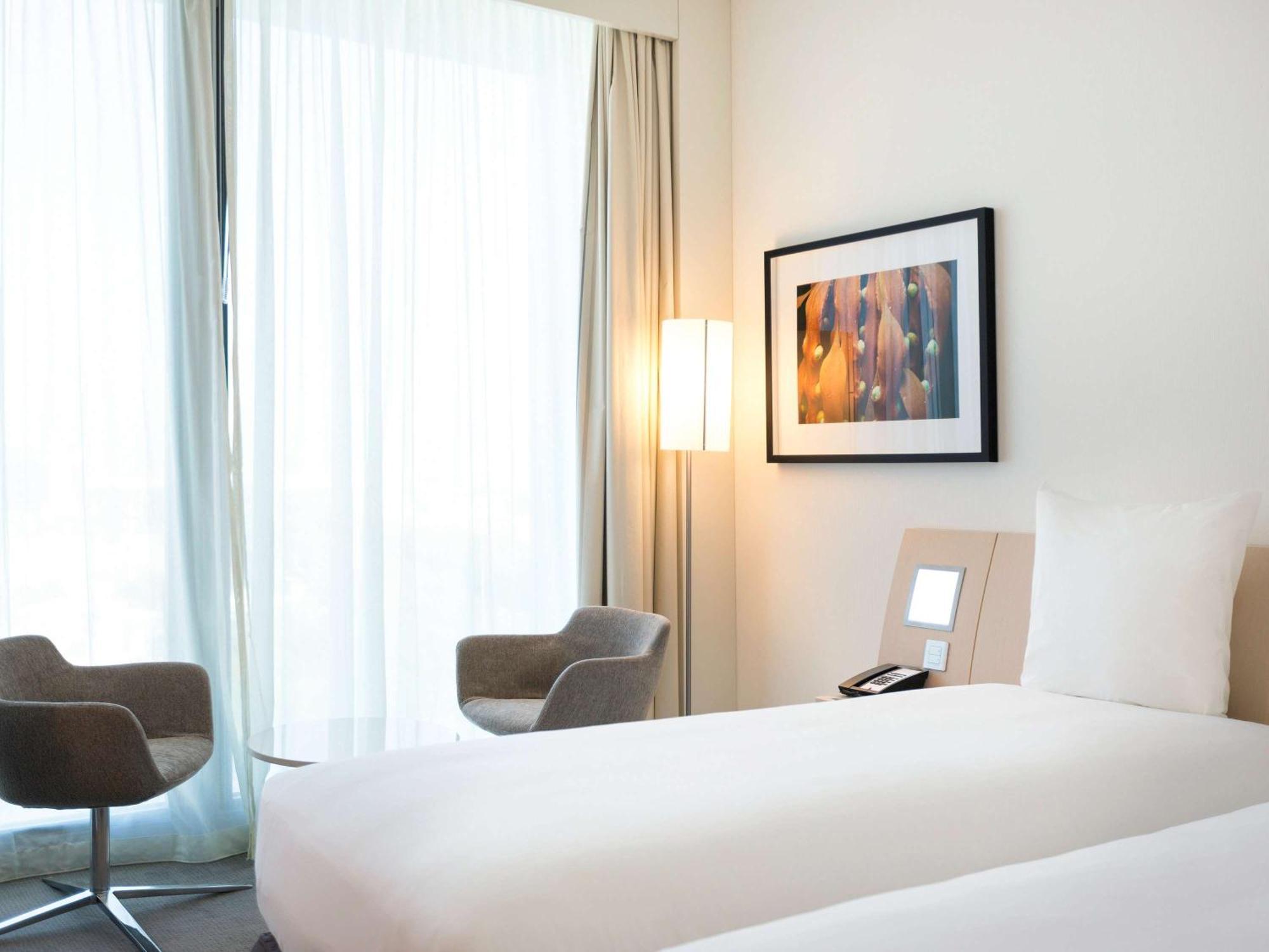 Novotel Abu Dhabi Al Bustan Esterno foto