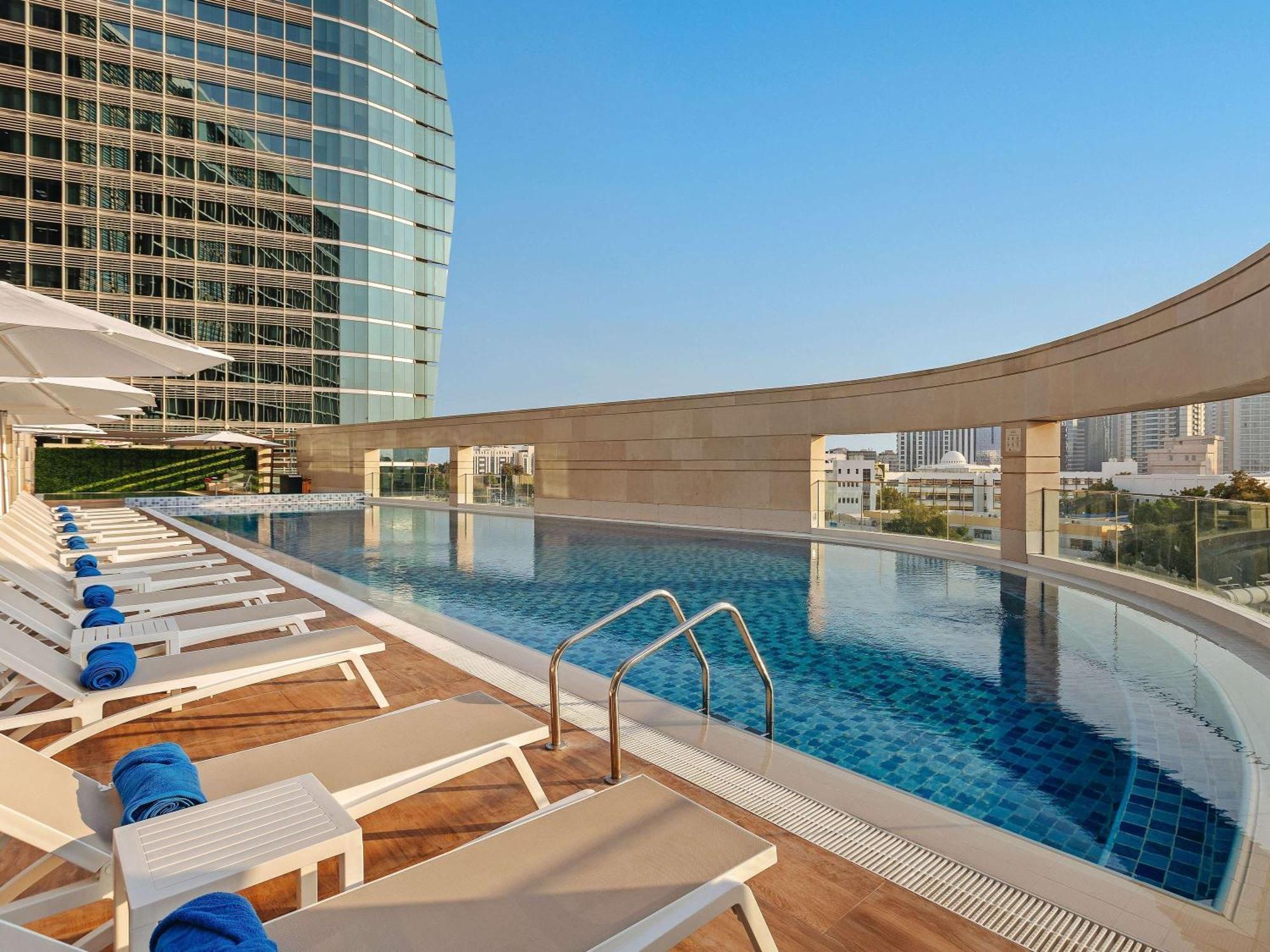 Novotel Abu Dhabi Al Bustan Esterno foto
