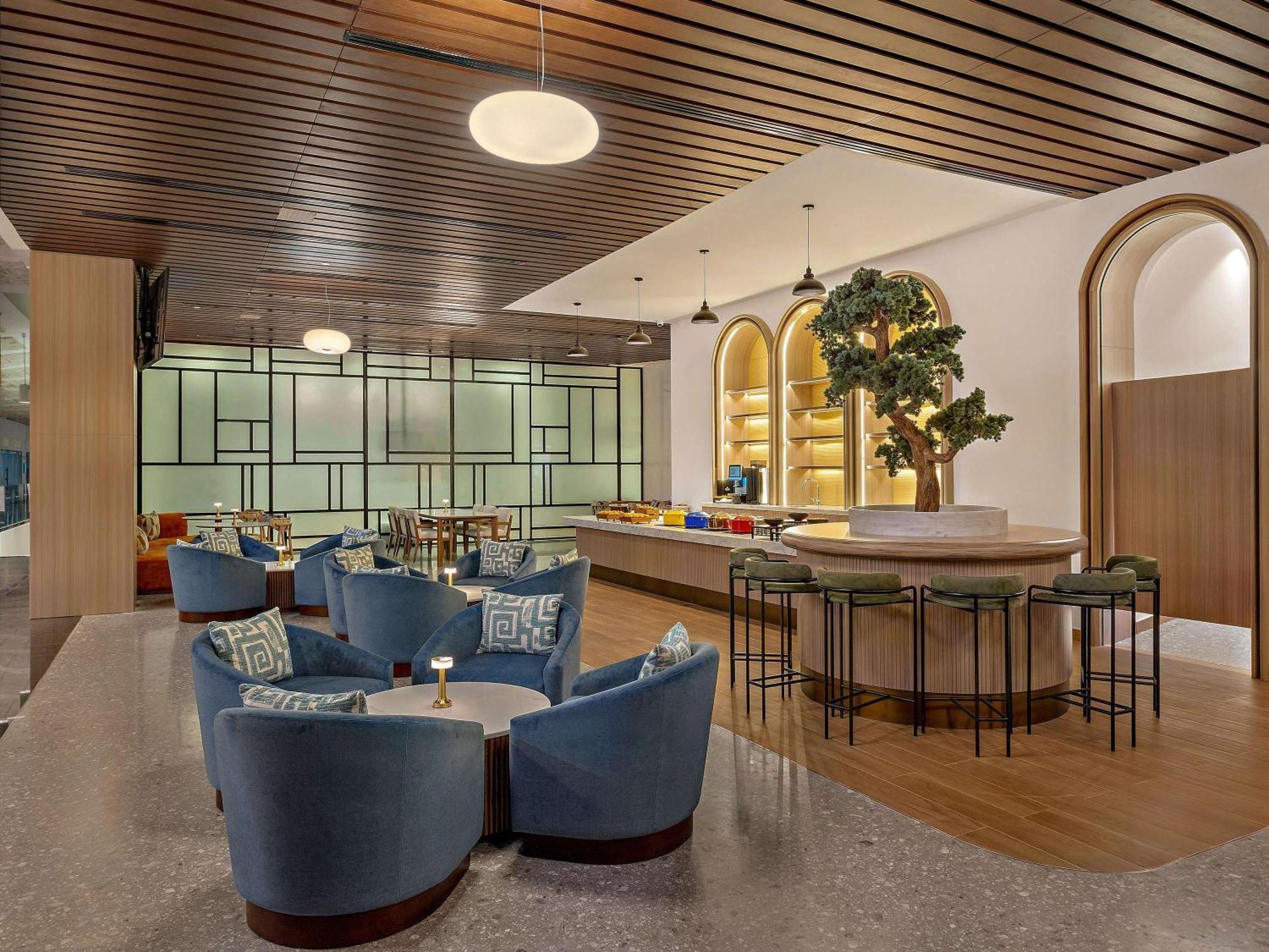 Novotel Abu Dhabi Al Bustan Esterno foto