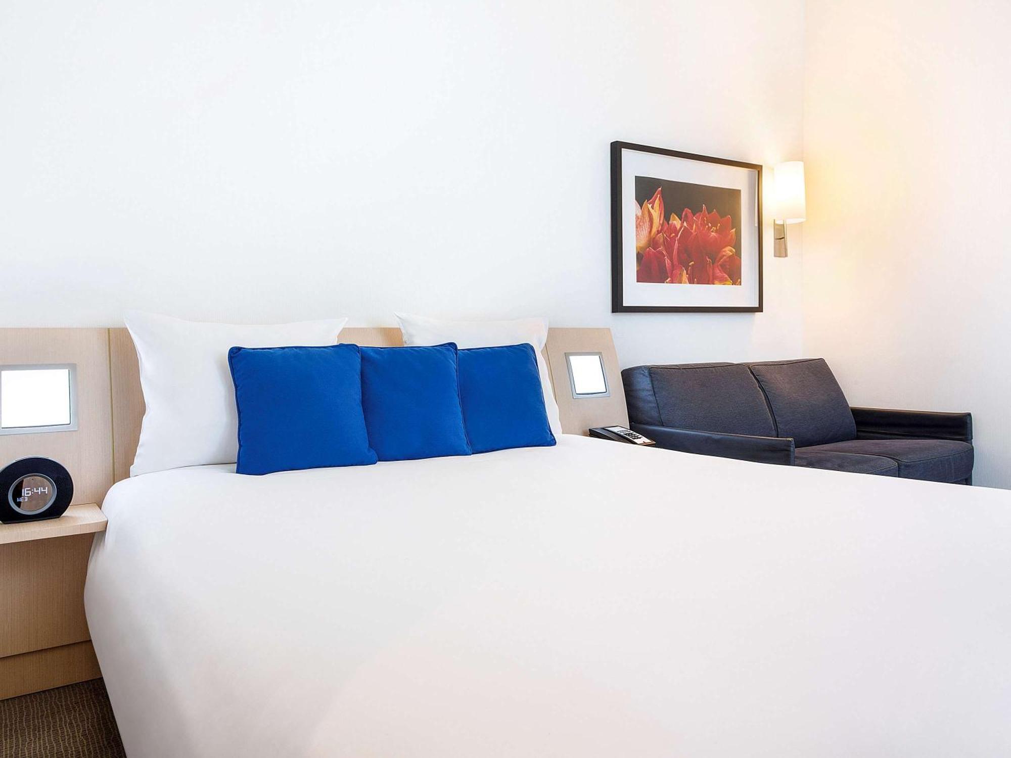 Novotel Abu Dhabi Al Bustan Esterno foto