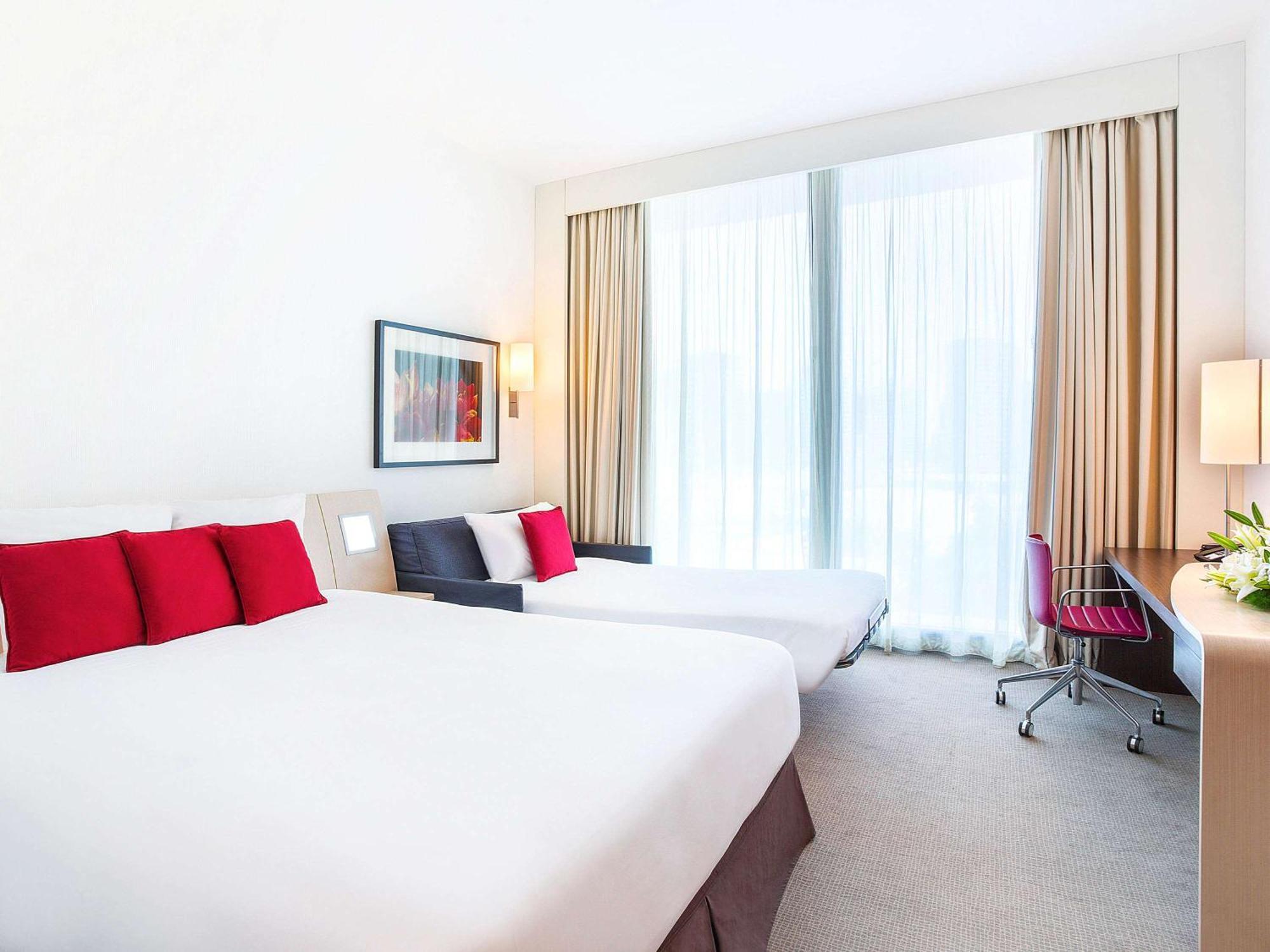 Novotel Abu Dhabi Al Bustan Esterno foto