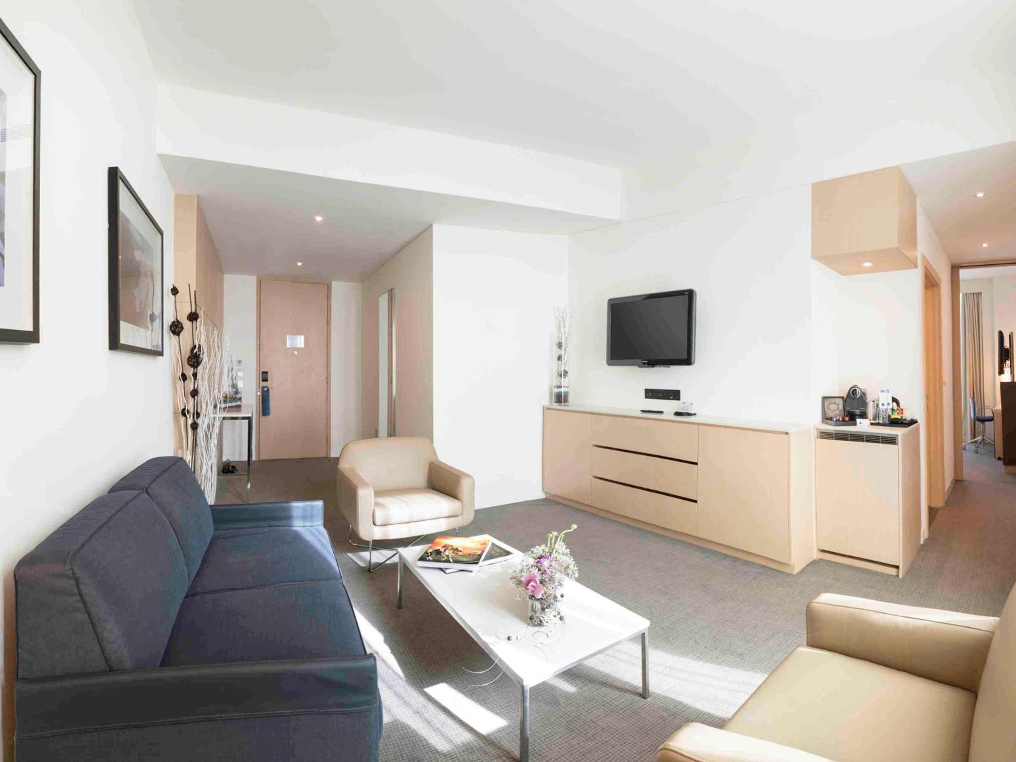 Novotel Abu Dhabi Al Bustan Esterno foto