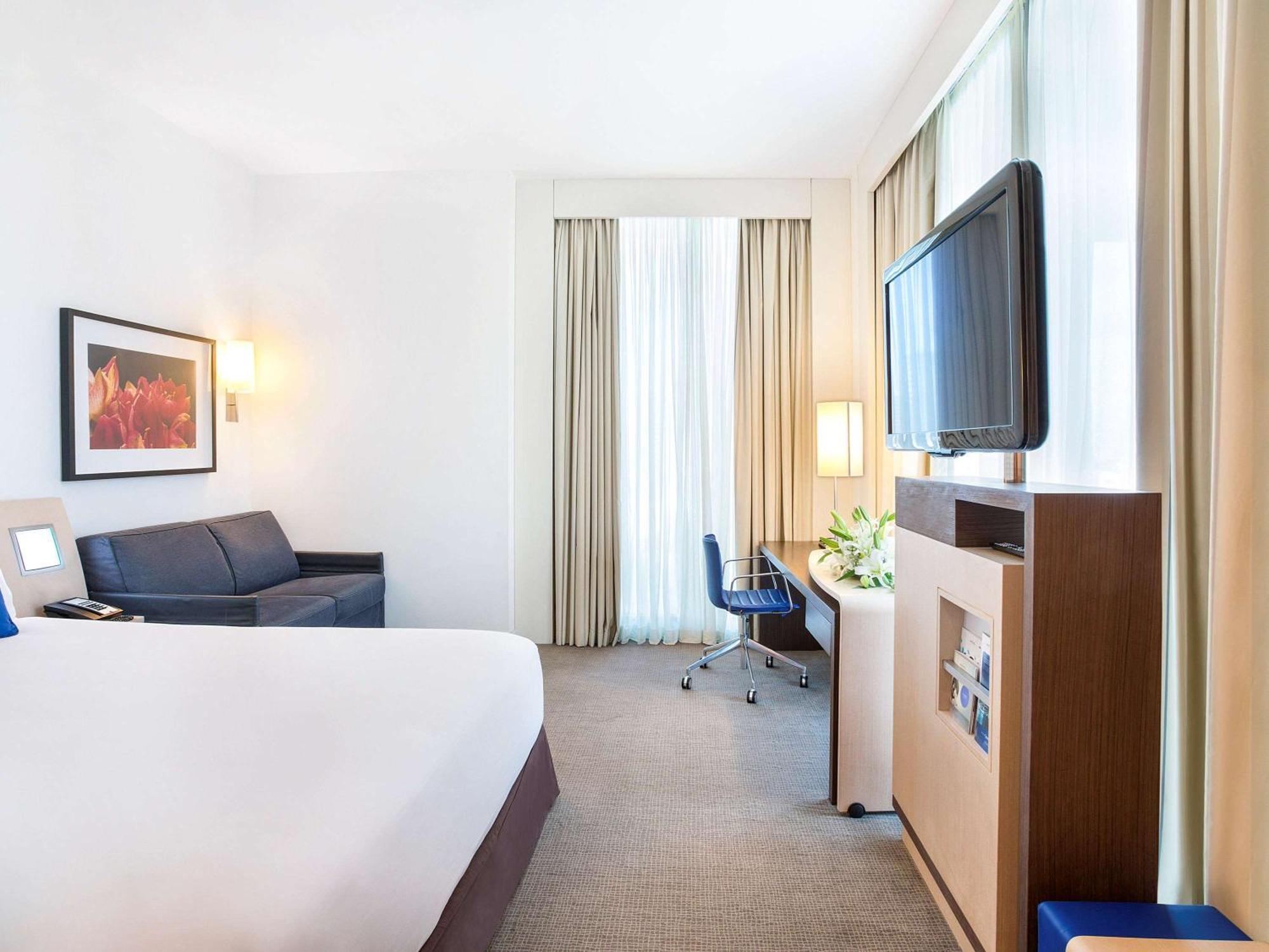 Novotel Abu Dhabi Al Bustan Esterno foto