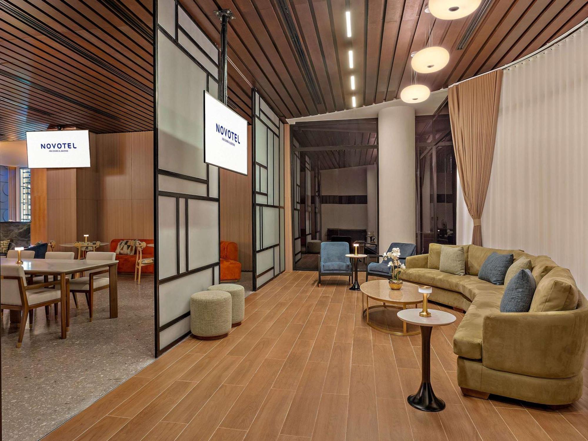 Novotel Abu Dhabi Al Bustan Esterno foto